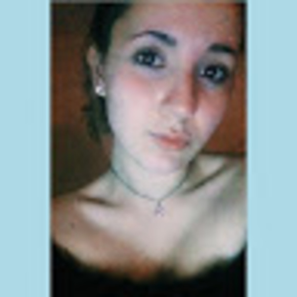 Meet your Posher, Kat - Picture 1 of 1